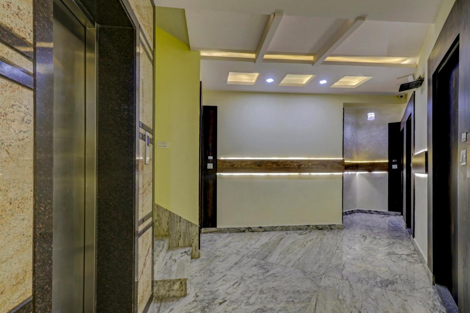 Collection O Karthika Residency Hotel Bangalore Exterior foto