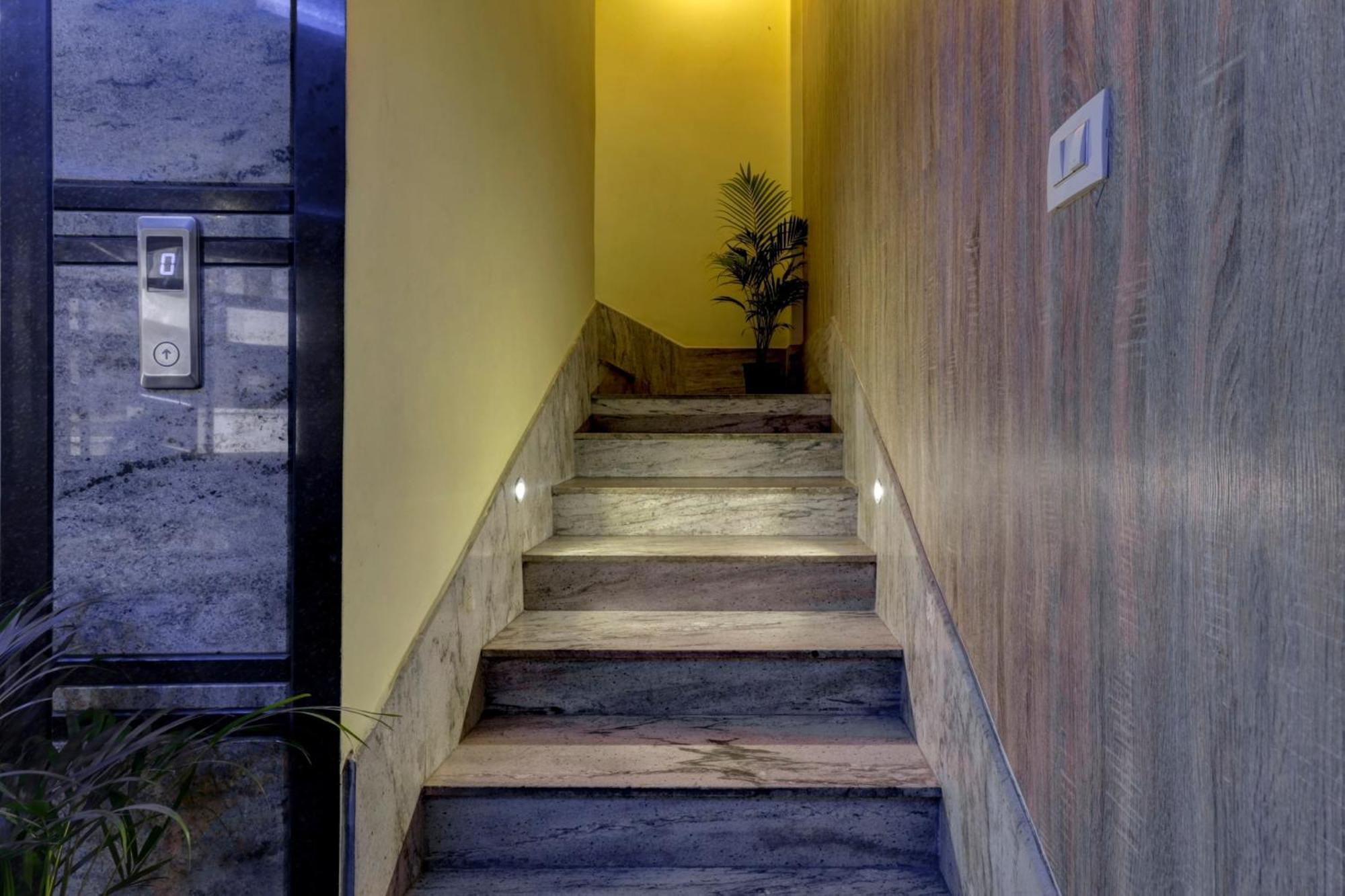 Collection O Karthika Residency Hotel Bangalore Exterior foto